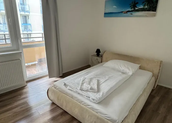 Appartement Spacious 3-bedroom In The Historic Old Town Parking *