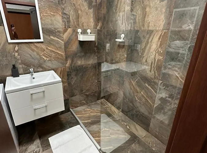 דירה Spacious 3-bedroom In The Historic Old Town Parking ברטיסלאבה